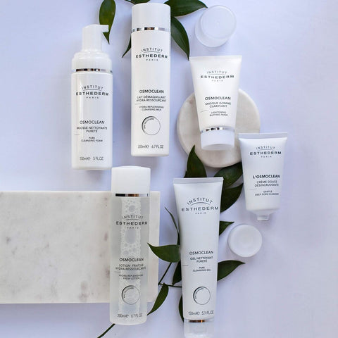 V2HCFAEF7142B87CC416A8B7823126818FER7651337P2